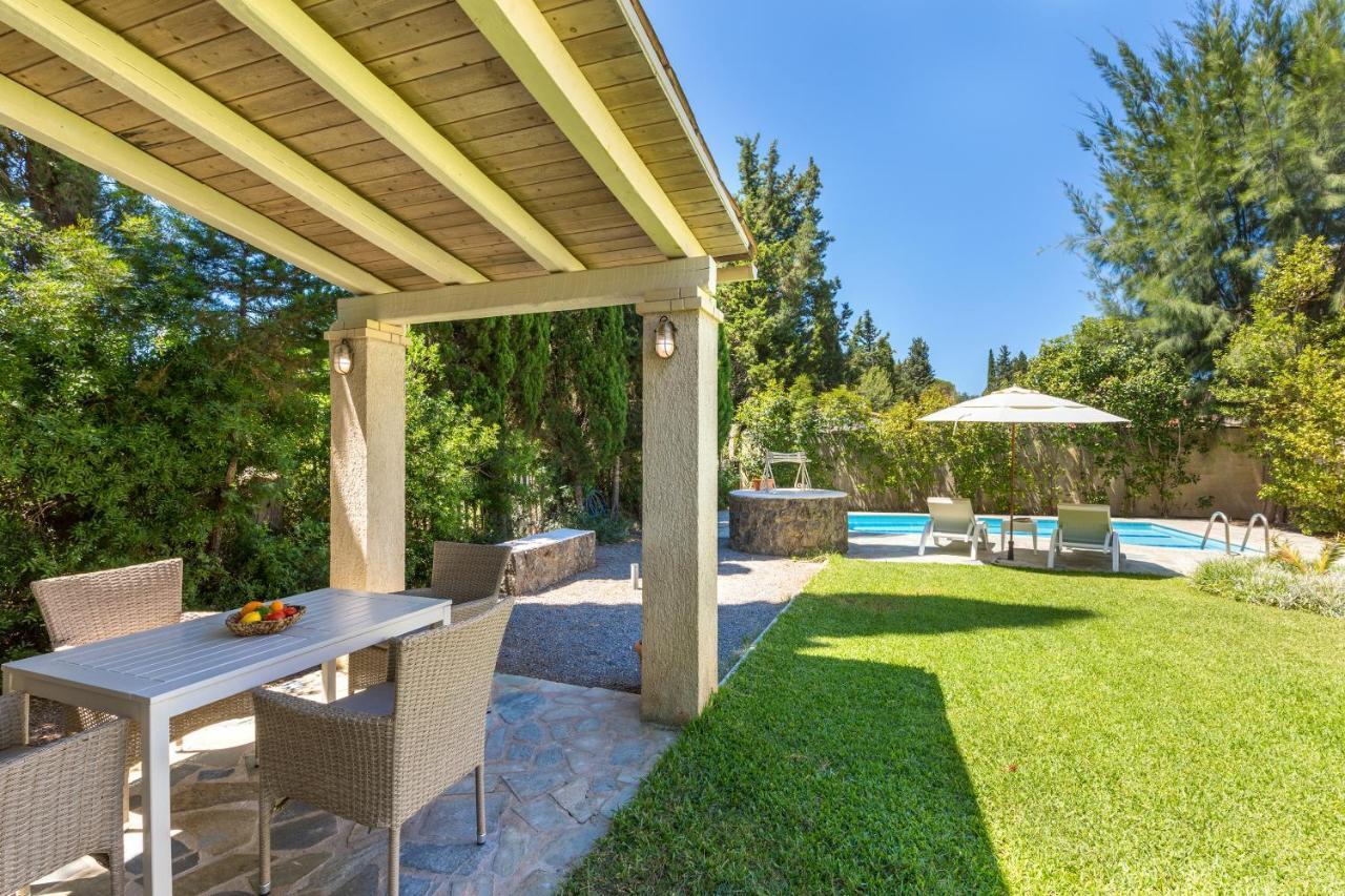 Petrinos Cottage Δαφνίλα Εξωτερικό φωτογραφία