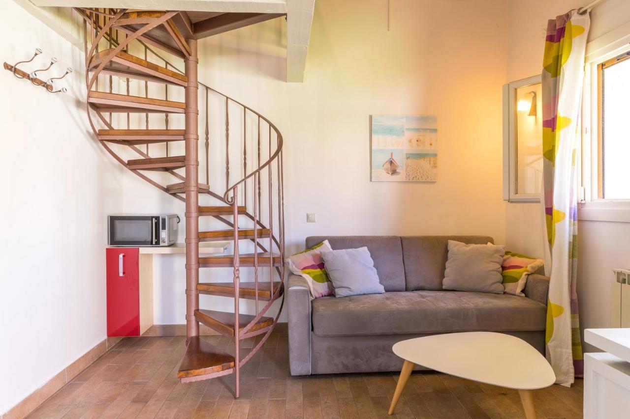 Petrinos Cottage Δαφνίλα Εξωτερικό φωτογραφία